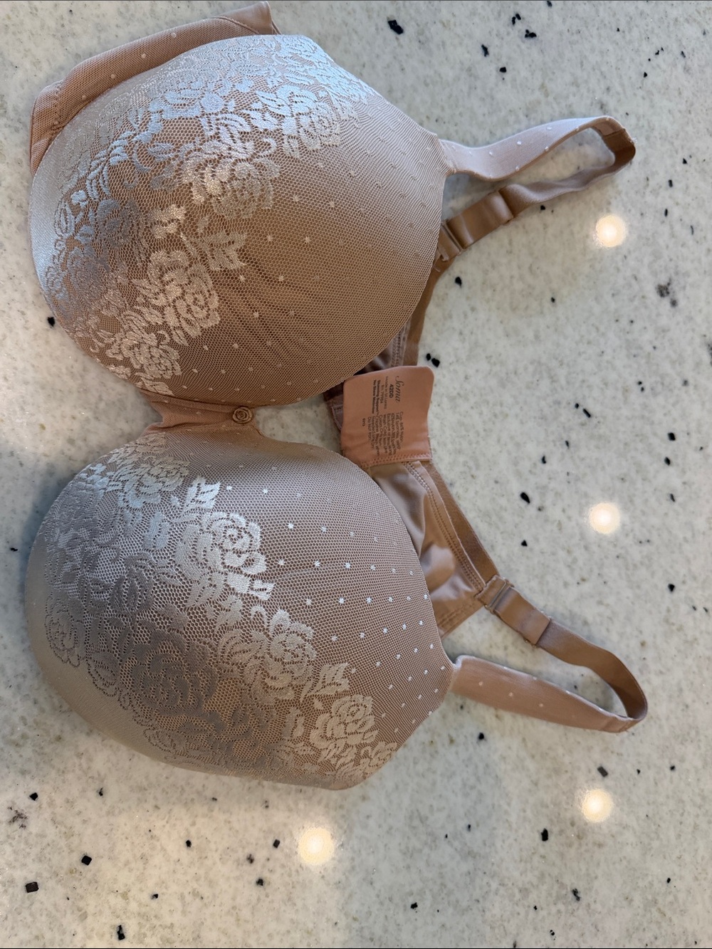 Soma Beige Lace-Accent T-Shirt Bra never worn